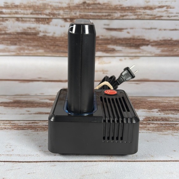 Hoover Other - Hoover Linx Battery Charger BH50000 W/ 18V Lithium Ion Battery BH50005 Genuine